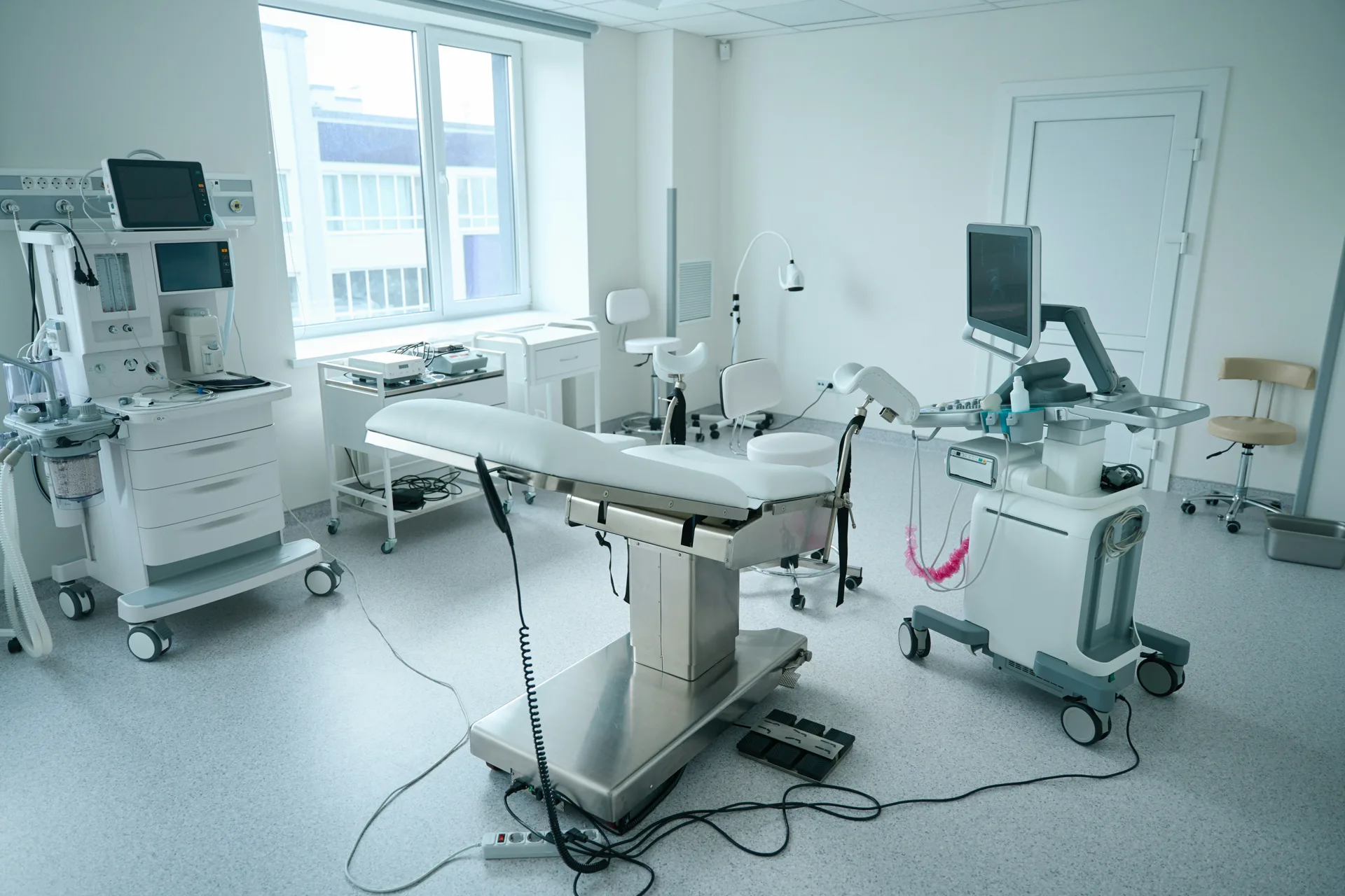 seamless healthcare flooring in a Portland medical facility
